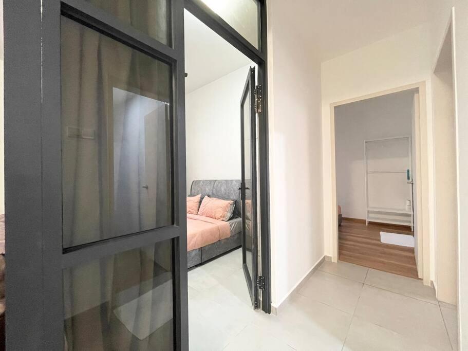 Апартаменты Quartz Near To Jonker Walk With Infinity Pool Cozy 3B2B Малакка Экстерьер фото